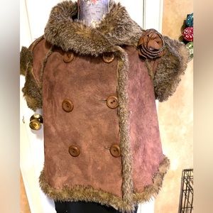 Betsey Johnson fun fur high stylish vest- size medium/large - hardly ever worn !